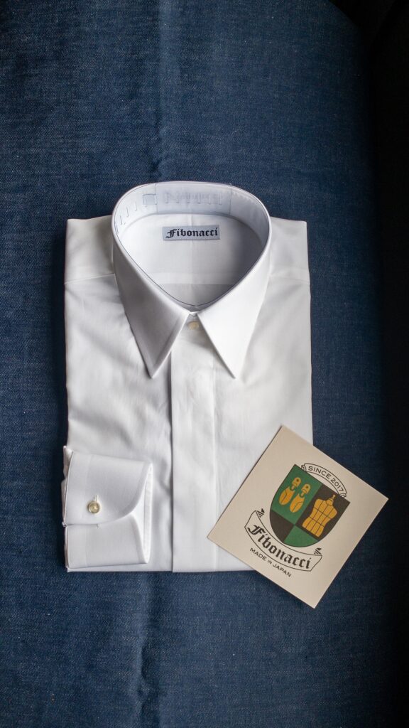 スタンダードレギュラーカラーシャツ