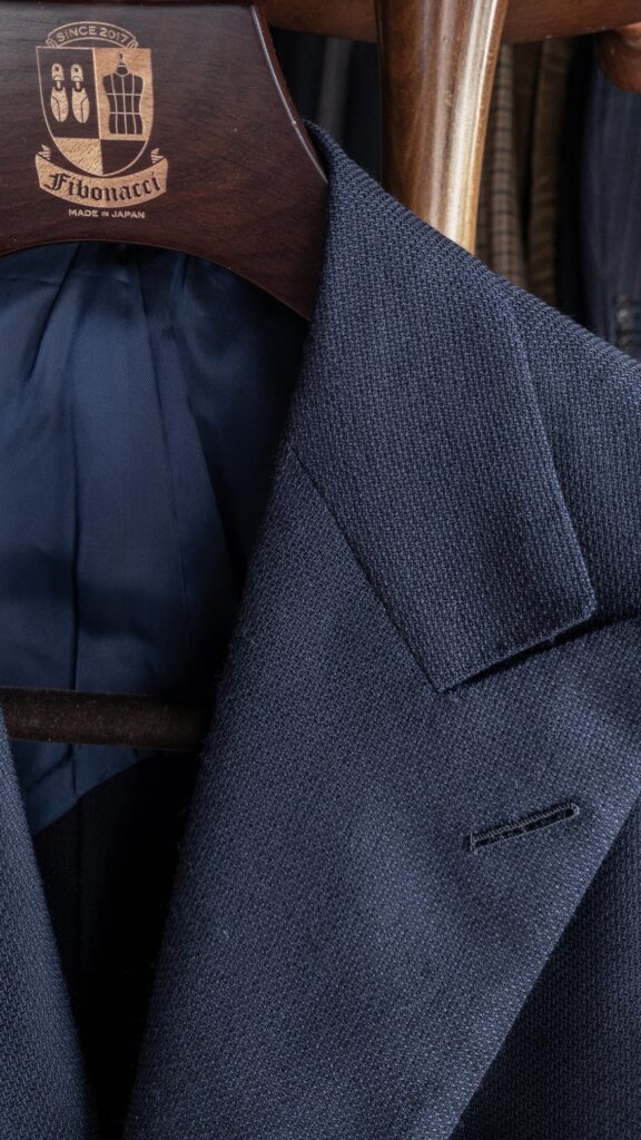 カノニコのホップサックで作ったビスポークラインのブレザー