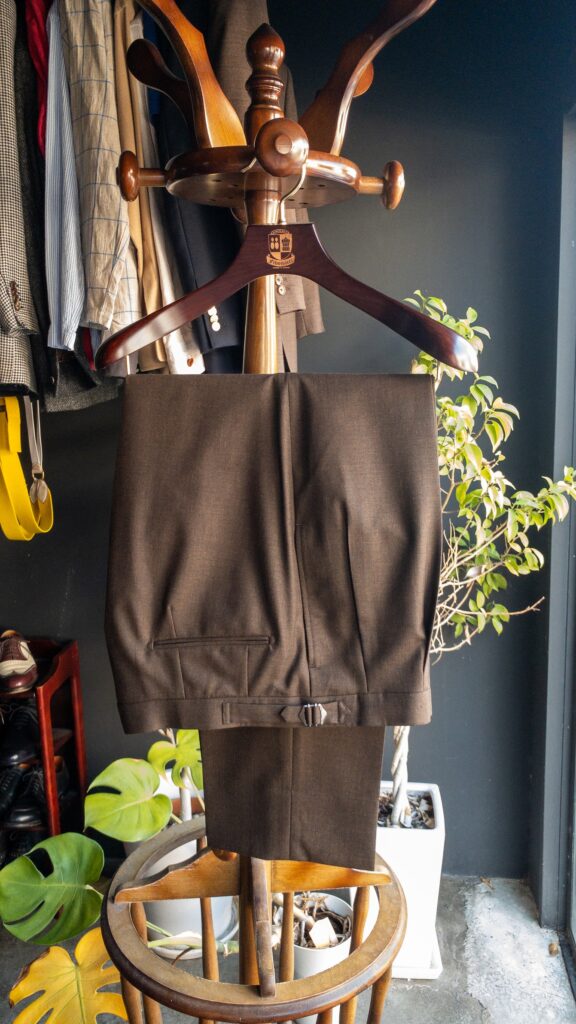 ウールトラウザーズ　ダークブラウン