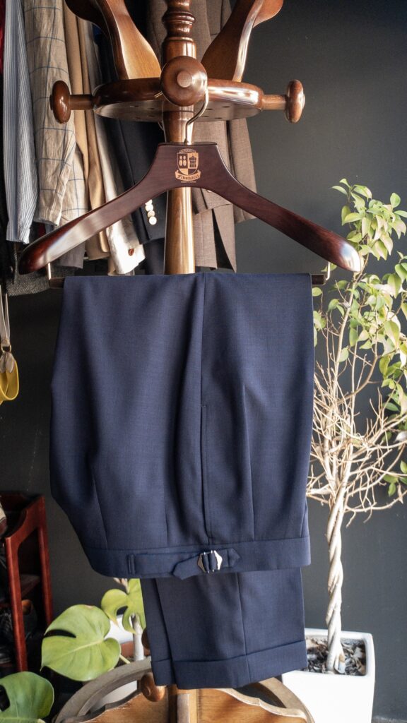 フレスコ　ポーラ　トラウザーズ