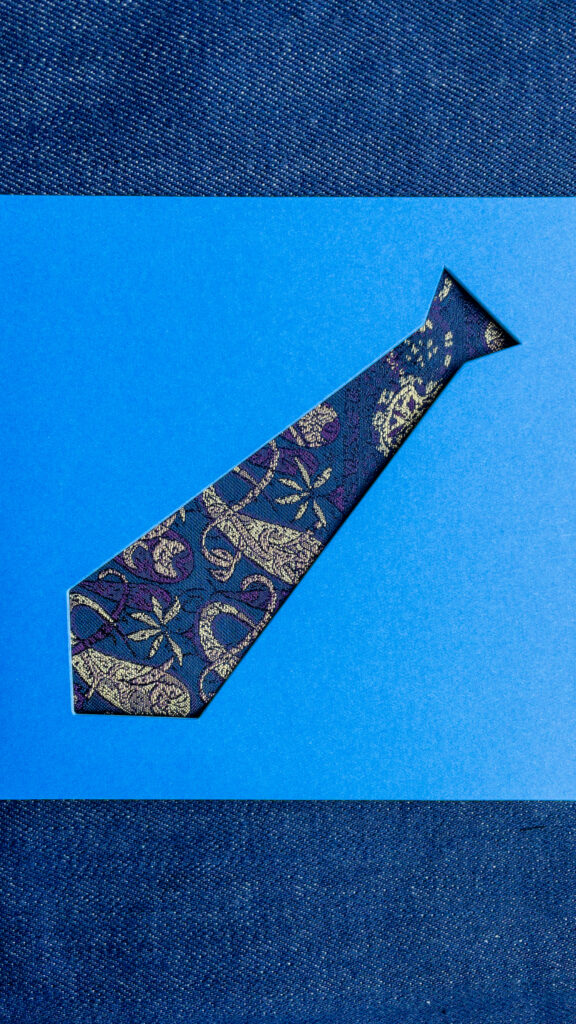 NECKTIE MADE TO ORDER